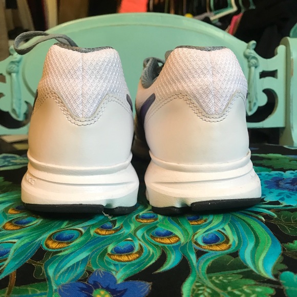 Women’s Nike Downshifter 6 - Picture 2 of 4